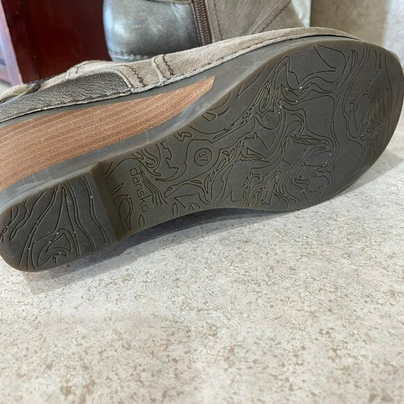 Dansko Shirley  Leather & Suede Ankle Boots Size 37 Brown Wedge Heel Side Zipper - Picture 8 of 8